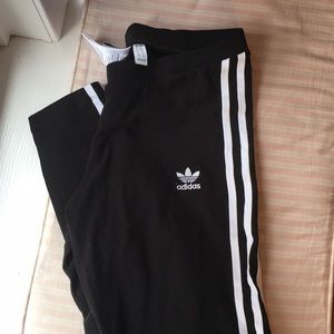 NWOT Adidas leggings